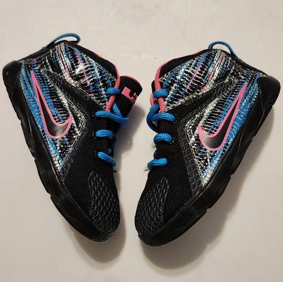 Toddler/Children Lebron 12 - Picture 2 of 5